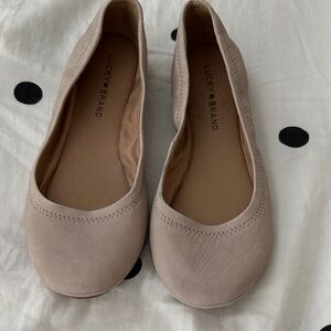 Lucky Brand Women's Beige Loafers